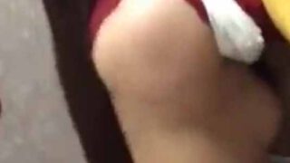 ดูหนังxไทย วัยรุ่นไทยเย็ดกันห้องน้ำห้าง ยืนเย็ดคาประตูจนแตก
